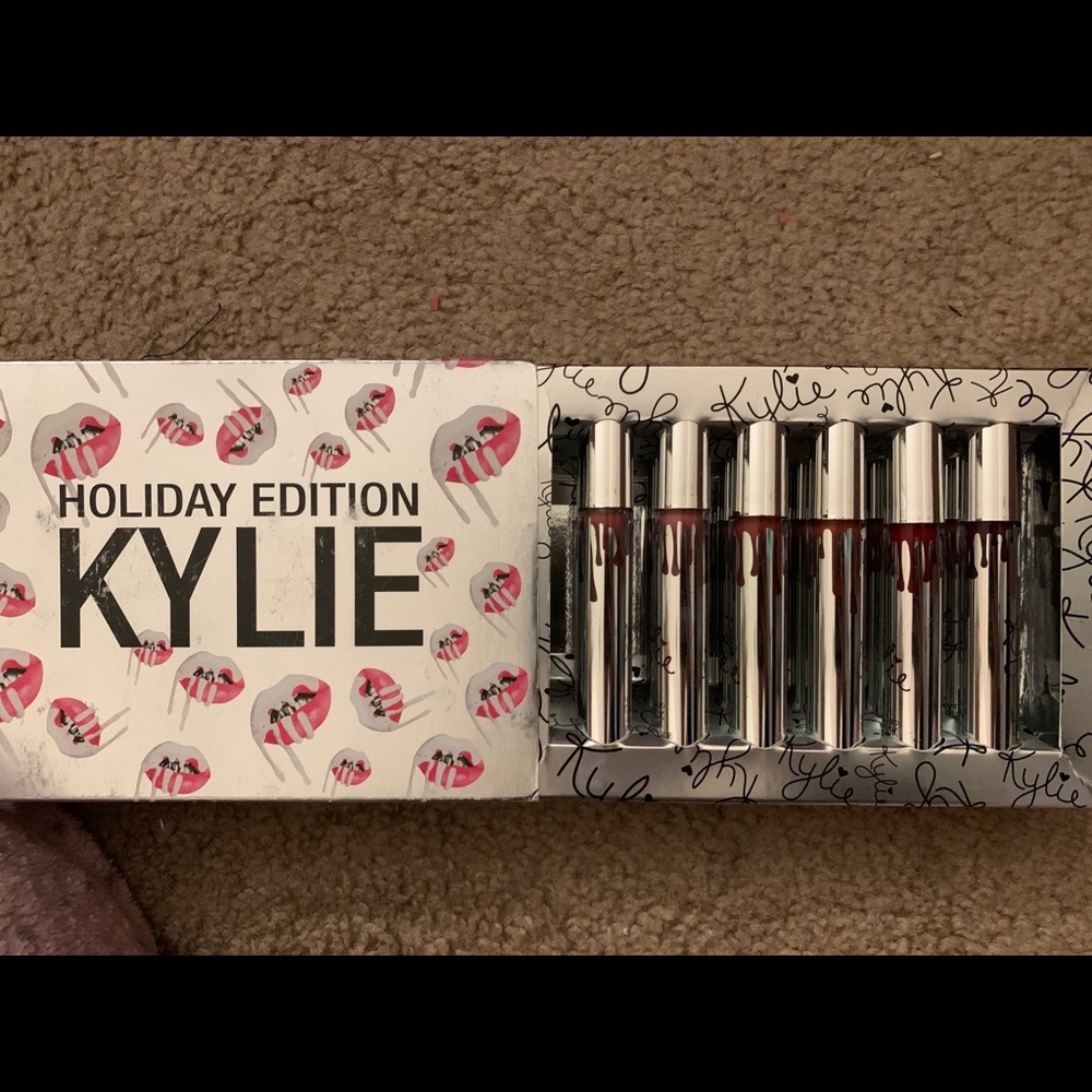Kylie Holiday Edition Full Set
